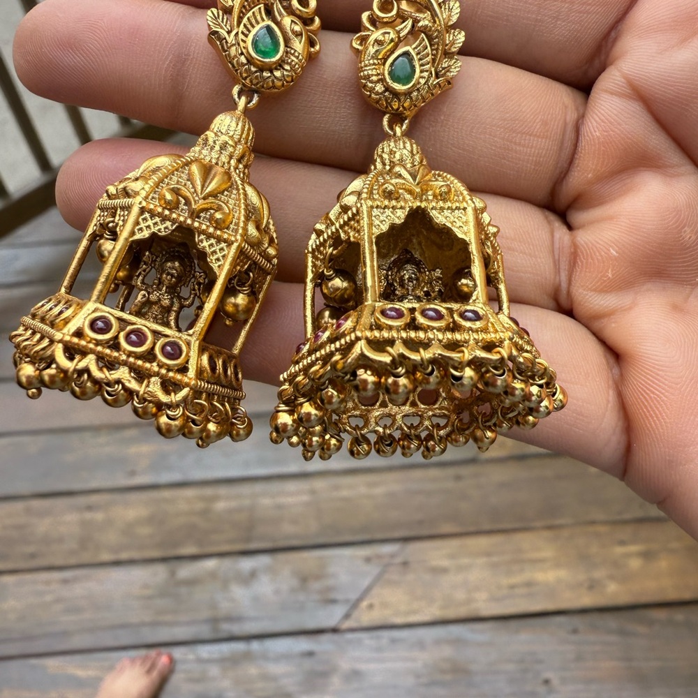 Gold and Green Devi Jhumka!